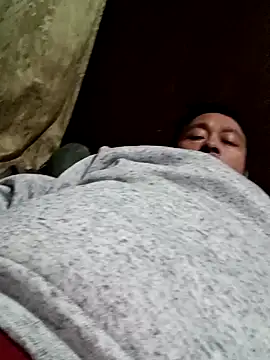 Snapshot of Mimi-yedo25 chatting on January 22, 2025, 9:02 am Mimi-yedo25 online show from January 22, 2025, 9:02 am