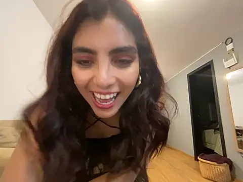 Snapshot of MartinaSooler chatting on February 20, 2025, 3:12 am MartinaSooler online show from February 20, 2025, 3:12 am