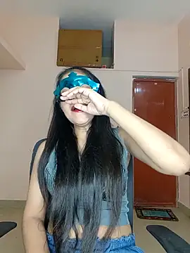 Snapshot of Babbyy_doll chatting on September 12, 2025, 6:08 pm Babbyy doll online show from September 12, 2025, 6:08 pm