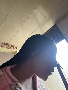 esmeralda-bk online show from April 20, 2026, 5:16 pm