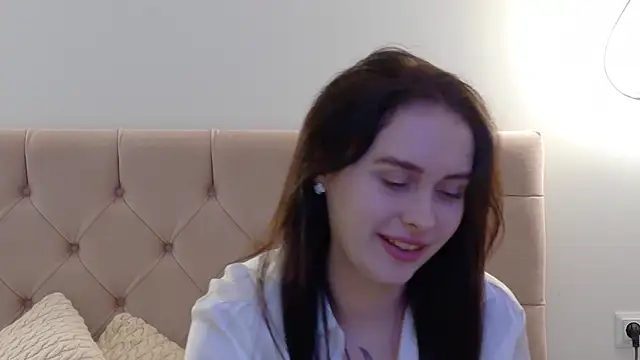 Lilliana Moon online show from January 29, 2025, 4:30 pm