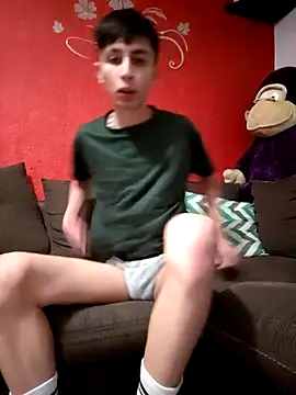 adriaav online show from February 2, 2026, 6:45 am