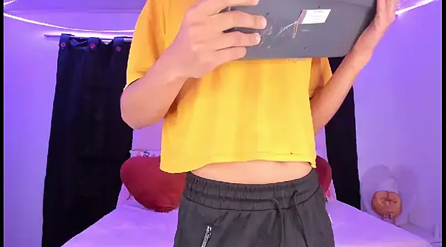 Ethan Boyy online show from January 24, 2025, 10:30 pm