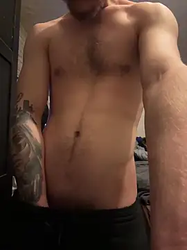 mr-valentinexxx online show from May 2, 2026, 11:32 pm