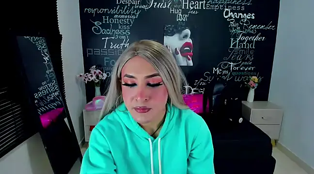 Georgina Giio online show from January 15, 2025, 8:51 am