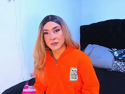 Georgina Giio online show from October 26, 2025, 9:21 pm