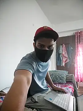 NikaYeptho online show from November 7, 2025, 8:14 am