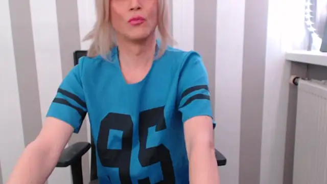 Sissy Sexy XXX online show from January 16, 2025, 1:36 pm