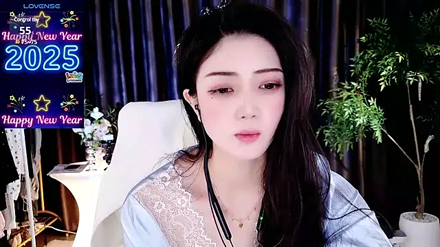 miaomiao-777 online show from February 28, 2025, 5:04 pm