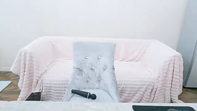 vnhfds online show from February 1, 2025, 5:39 am