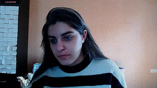  Roselina  online show from February 14, 2026, 8:11 am