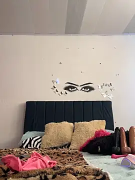 Snapshot of Keyler_True18 chatting on February 22, 2026, 1:53 pm Keyler True18 online show from February 22, 2026, 1:53 pm