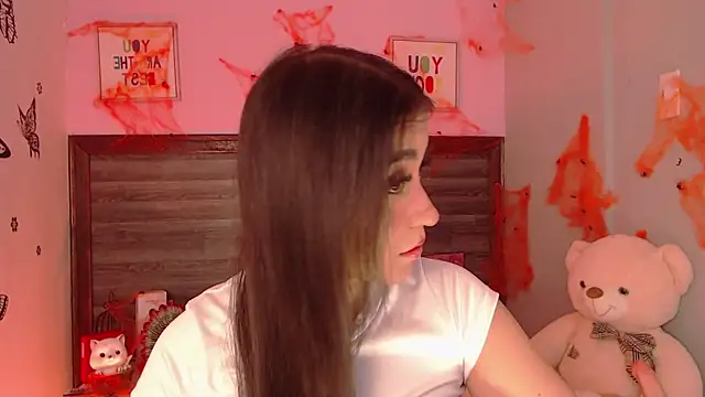 AdaaMillan online show from October 24, 2025, 10:55 am