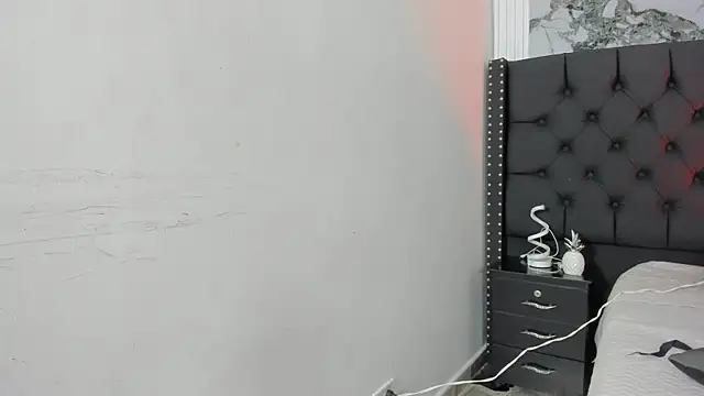 EthaanCox online show from March 28, 2026, 8:52 pm