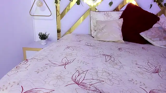 Christal Golden online show from January 25, 2025, 6:57 pm