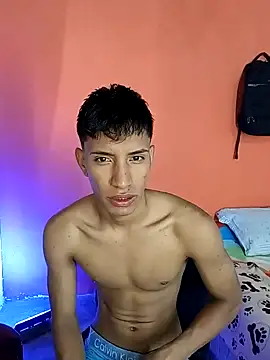 Snapshot of matteo_rivas chatting on February 26, 2025, 4:35 pm matteo rivas online show from February 26, 2025, 4:35 pm