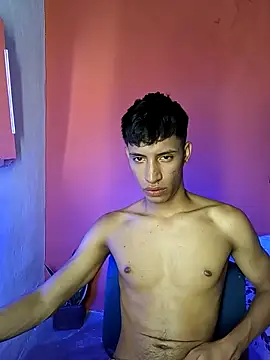 Snapshot of matteo_rivas chatting on March 8, 2025, 4:12 am matteo rivas online show from March 8, 2025, 4:12 am