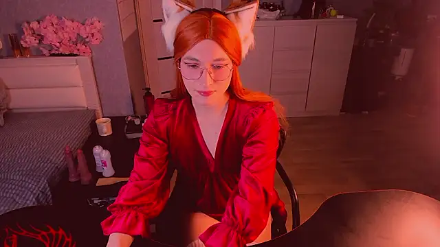 Snapshot of foxy_jpg chatting on February 6, 2026, 9:51 pm foxy jpg online show from February 6, 2026, 9:51 pm