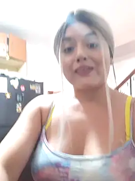 monicavictoria1301 online show from March 5, 2025, 7:49 pm