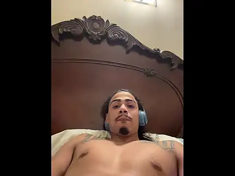 jamesx14877 online show from November 13, 2025, 5:28 am