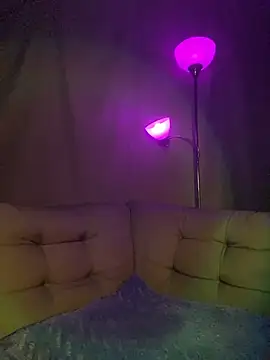 Snapshot of xoxoHotCoCo chatting on April 28, 2026, 2:49 am xoxoHotCoCo online show from April 28, 2026, 2:49 am