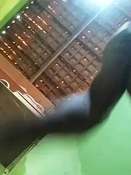 Snapshot of Nego8659 chatting on November 16, 2025, 10:32 am Nego8659 online show from November 16, 2025, 10:32 am