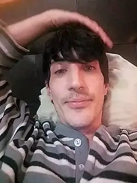 moutt99 online show from January 25, 2025, 10:51 am