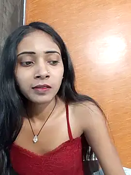 Snapshot of Divya-2007 chatting on February 25, 2025, 12:24 pm Divya-2007 online show from February 25, 2025, 12:24 pm