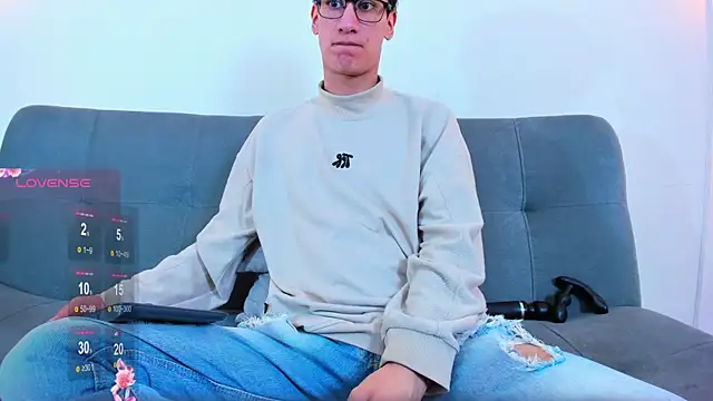 Cum hunters online show from April 2, 2026, 3:37 am