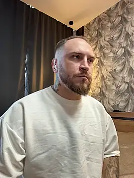  XxX-XxX  online show from October 30, 2025, 11:44 am