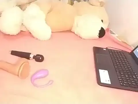 Chandy012 online show from February 17, 2026, 2:02 pm