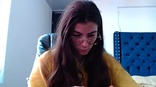 Snapshot of MARIELSINS_AND_DAIKIJACK chatting on February 10, 2025, 2:26 pm MARIELSINS AND DAIKIJACK online show from February 10, 2025, 2:26 pm