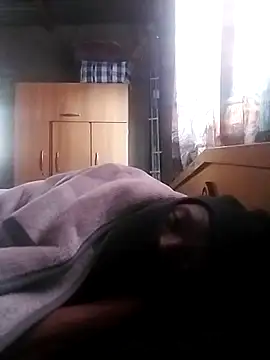 Snapshot of LaneYam chatting on July 10, 2026, 7:12 am LaneYam online show from July 10, 2026, 7:12 am