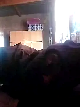 Snapshot of LaneYam chatting on July 15, 2026, 7:02 am LaneYam online show from July 15, 2026, 7:02 am