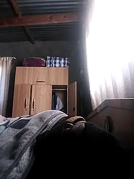 Snapshot of LaneYam chatting on August 3, 2026, 6:45 am LaneYam online show from August 3, 2026, 6:45 am