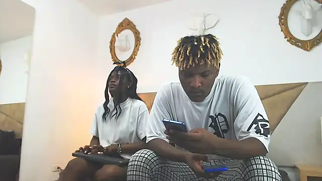 Snapshot of Axel_black1 chatting on February 4, 2025, 6:06 pm Axel black1 online show from February 4, 2025, 6:06 pm