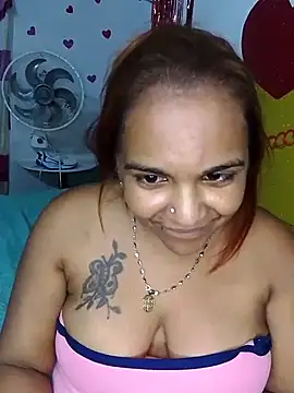 Snapshot of Teresa_mm chatting on February 19, 2025, 3:50 am Teresa mm online show from February 19, 2025, 3:50 am