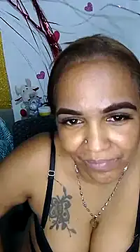 Snapshot of Teresa_mm chatting on February 27, 2025, 1:38 am Teresa mm online show from February 27, 2025, 1:38 am