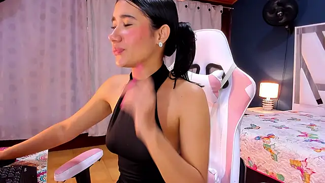 Alondra Cutie online show from February 27, 2025, 11:20 am