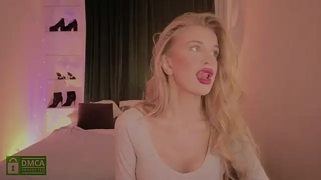  TiffanyCo  online show from December 18, 2025, 8:53 am