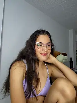 Snapshot of baaby-miiaa chatting on February 25, 2025, 3:31 am baaby-miiaa online show from February 25, 2025, 3:31 am