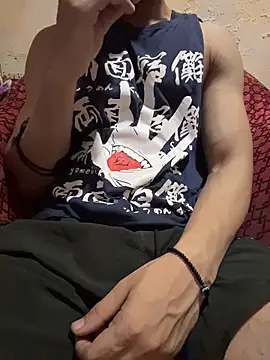 hot hunk boy online show from July 13, 2026, 7:22 am
