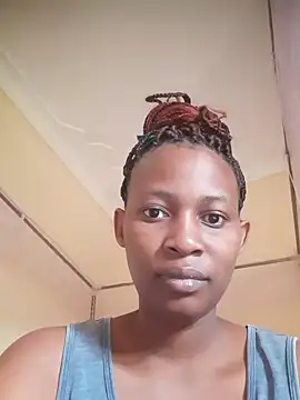 Snapshot of hungrydog18 chatting on September 29, 2025, 11:48 am hungrydog18 online show from September 29, 2025, 11:48 am