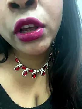 YourSuperTanya online show from December 3, 2025, 9:51 am