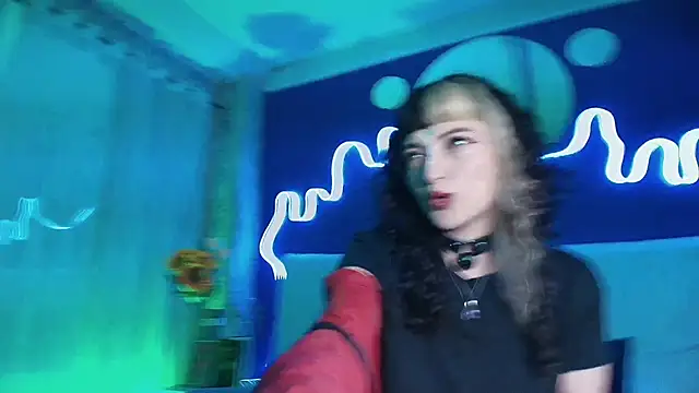 Snapshot of JeanneSabatier chatting on April 28, 2026, 7:41 pm JeanneSabatier online show from April 28, 2026, 7:41 pm