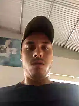 marquesgostoso40 online show from January 17, 2025, 6:44 pm