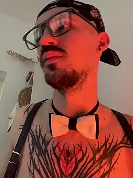 AssHunter4k online show from March 7, 2025, 9:29 am