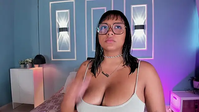 Snapshot of isabella_zc chatting on July 15, 2026, 11:59 am isabella zc online show from July 15, 2026, 11:59 am