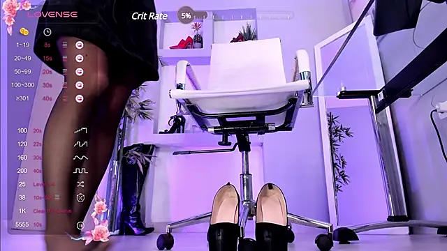 Snapshot of hannah_howeell__ chatting on January 20, 2025, 3:28 pm hannah howeell online show from January 20, 2025, 3:28 pm