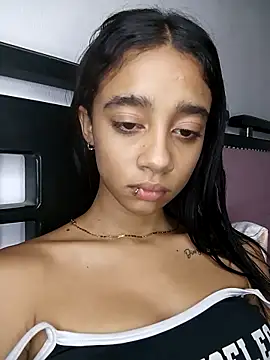 Zoe Sweett18 online show from March 3, 2026, 1:56 am